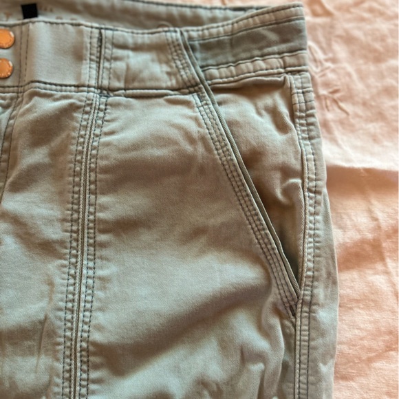 WHBM Mid-Rise Pret-A-Pedi Crop Pants Sz 8 - Picture 13 of 15